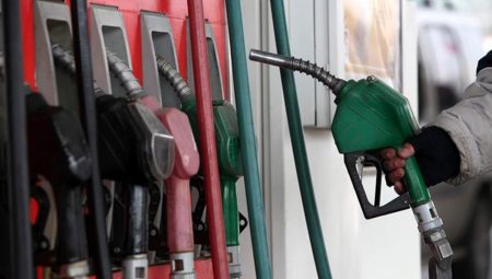 Akaryakıt fiyatlarında son durum! Akaryakıt, motorin ve LPG’ye artırım, indirim var mı? (26 Nisan 2025)